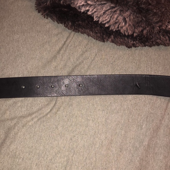 black belt with silver latch - Picture 2 of 2
